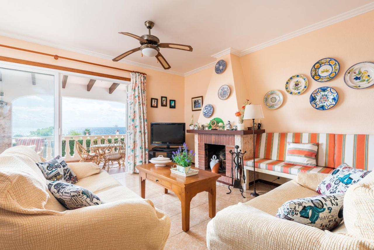 Villa Sur Binisafua Екстер'єр фото