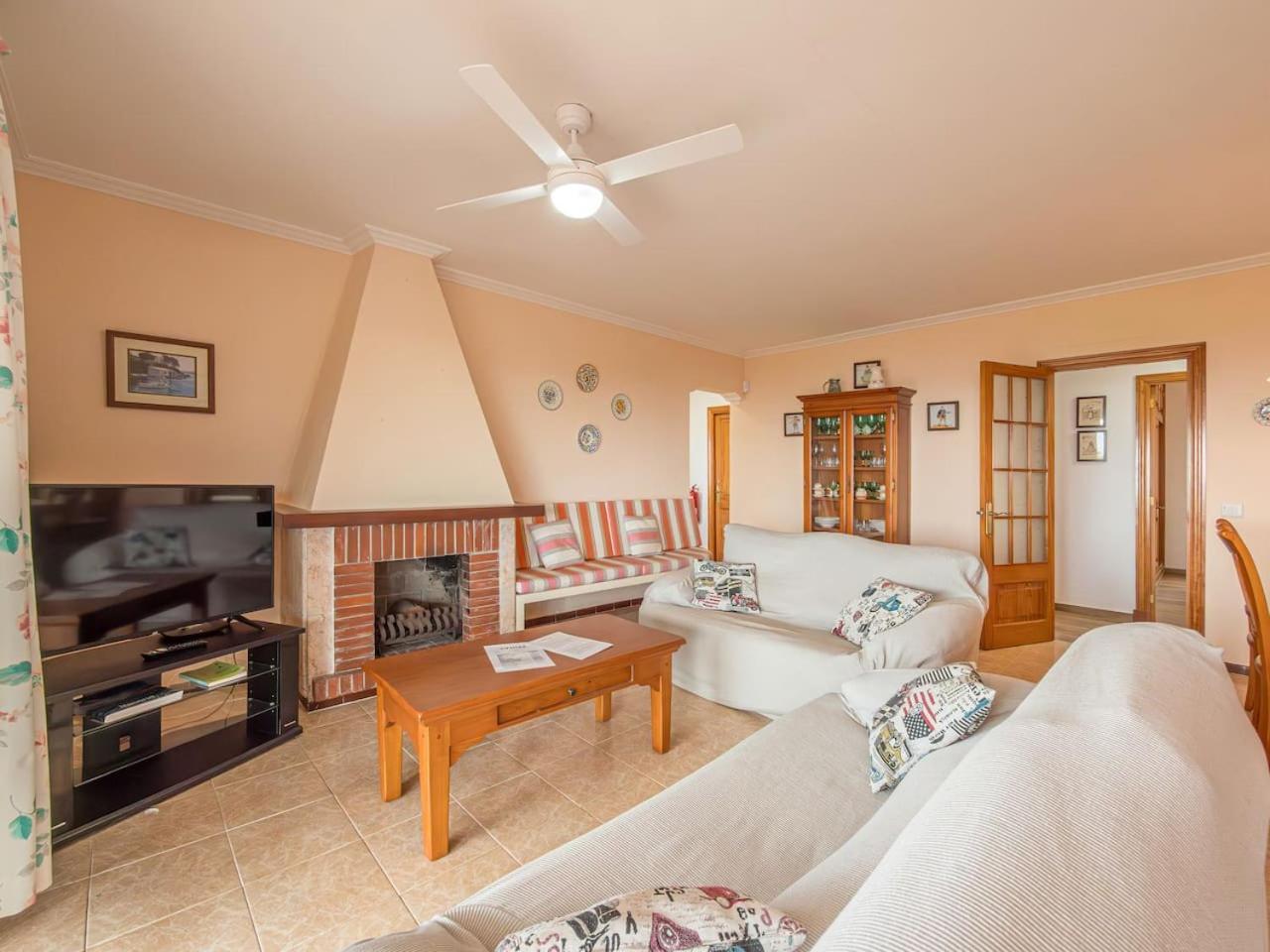 Villa Sur Binisafua Екстер'єр фото